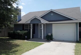 Building Photo - 2209 Dickens Dr