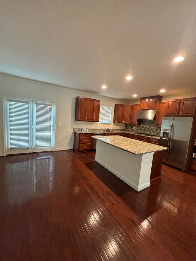 Foto del edificio - 2655 Glenriver Way