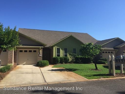 Primary Photo - 162 Calle Escada