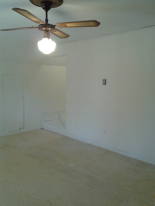 119 Wild Primrose Ln Unit 119, Chapel Hill, NC 27514 Apartments in Chapel Hill, NC