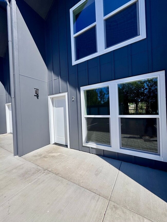 Building Photo - MOVE IN READY! New Construction, Beautiful, Townhomes! 2 & 3 BEDRM UNITS AVAILABLE