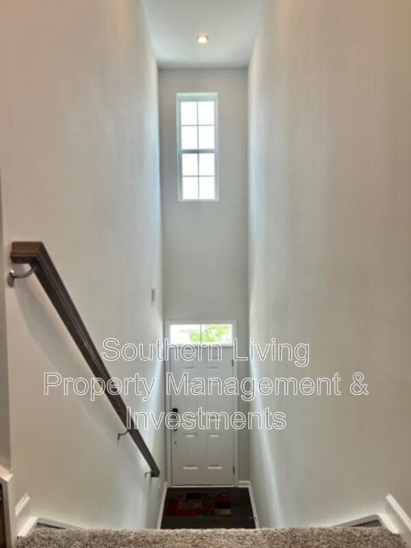 Foto del edificio - 6985 Waterstone Dr