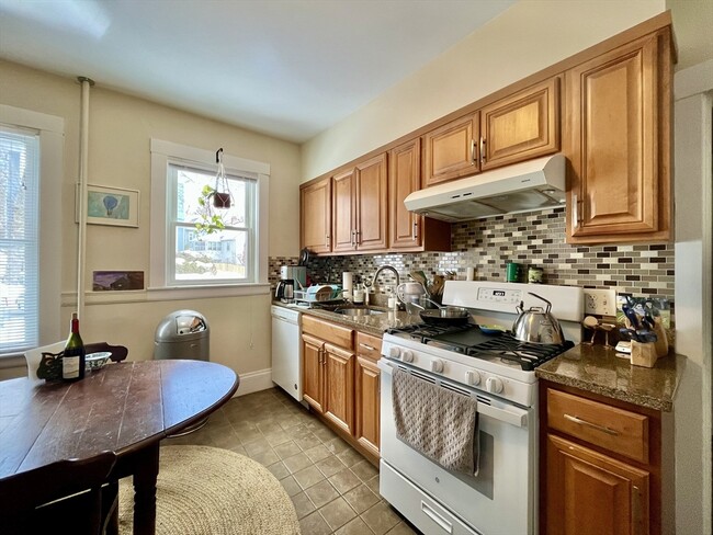 Foto del edificio - 95 Bow St