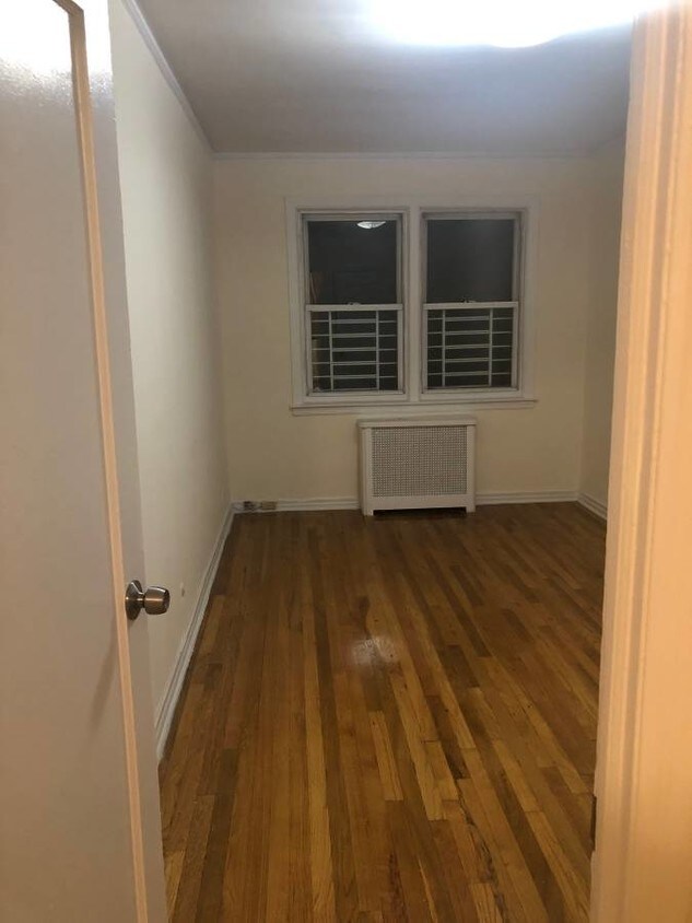 Foto principal - 70th Avenue | 141st Street | 2/1