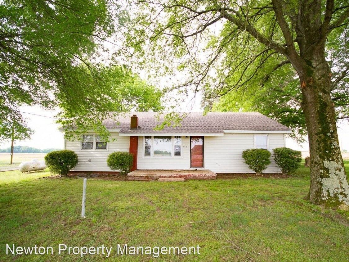 11770 Snake Rd, Athens, AL 35611 House Rental in Athens, AL