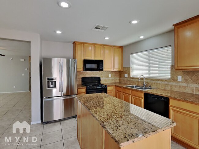 Foto del edificio - 60 Foxworth Ct