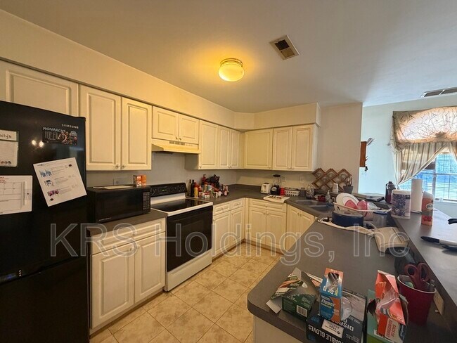 Foto del edificio - 3218 Spruce Pine Rd