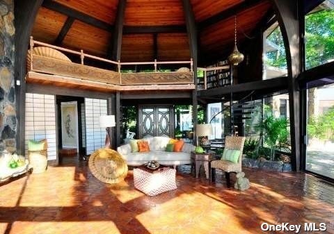 Foto del edificio - 48 Westland Dr