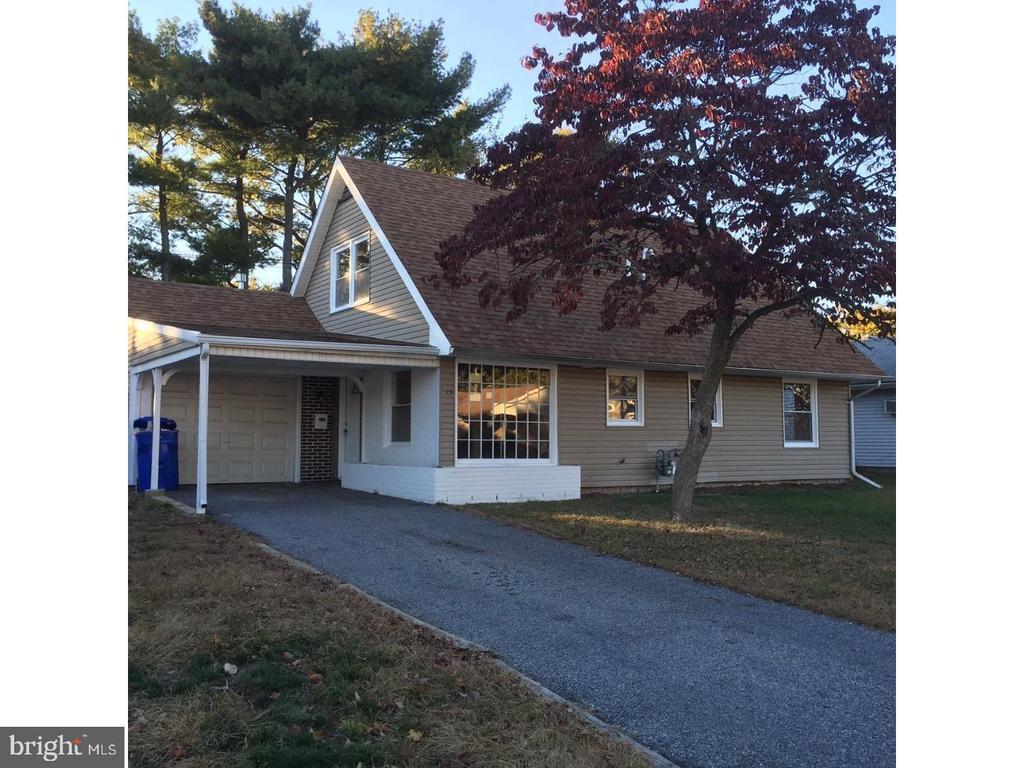 Foto principal - 15 Blueberry Ln