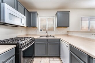 Building Photo - 4067 Asante Cove St