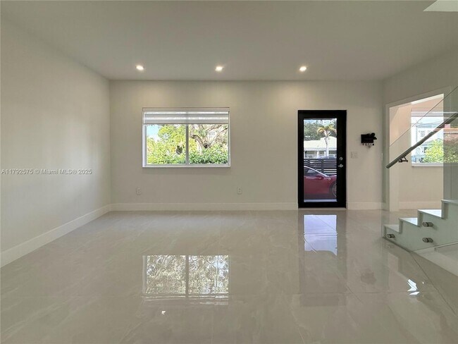 Foto del edificio - 927 SW 18th Ave