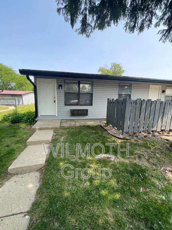 Foto principal - 2000 Indianapolis Rd