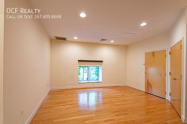 Foto del edificio - 415 S 19th St