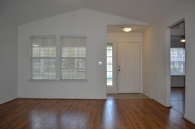 Building Photo - Charming 3BR/2BA Home in Walnut Creek