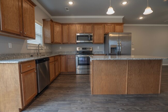 Building Photo - 1722 Booker Cir