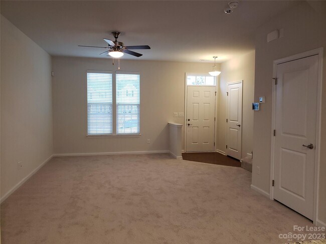 Building Photo - 2684 Norman Isle Dr