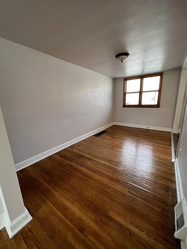 Foto del edificio - 7617 Brentwood Rd