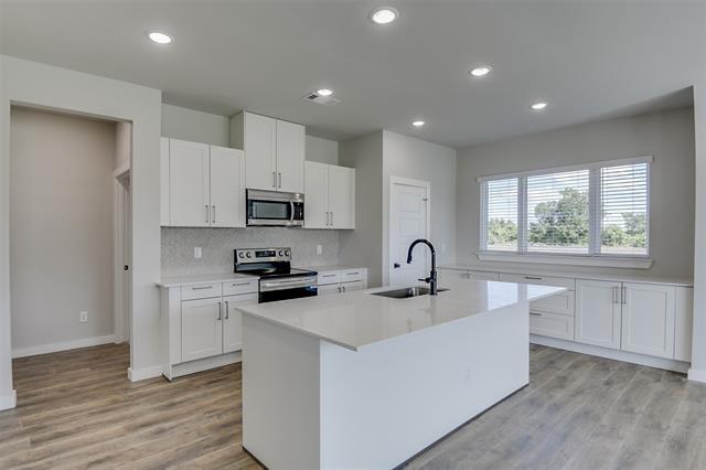 Foto principal - 3830 Clovis St