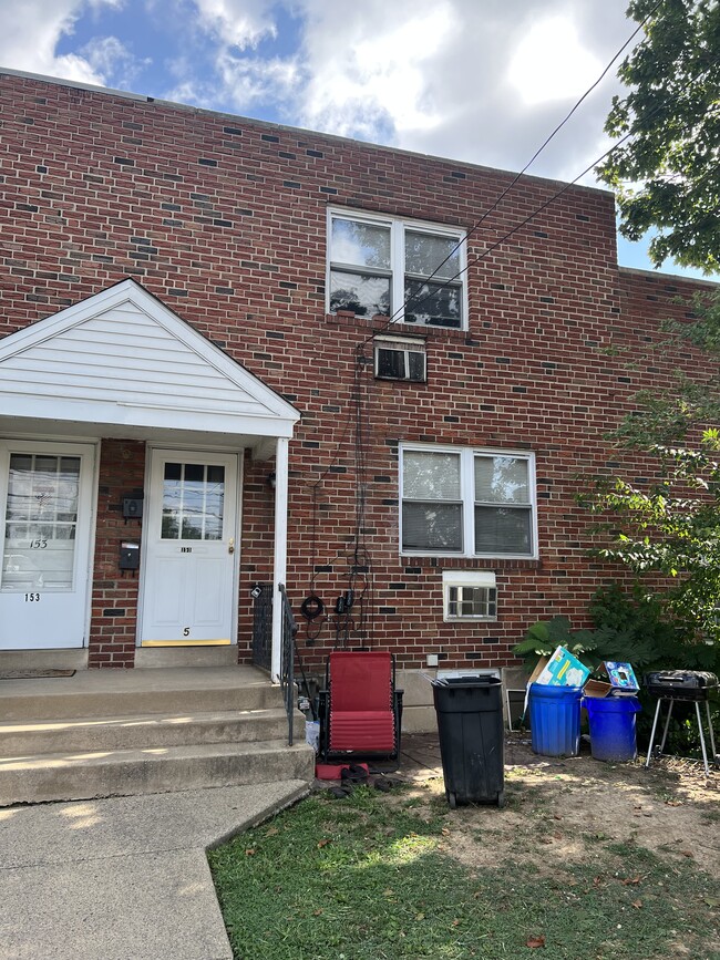 Building Photo - 151 Burmont Rd