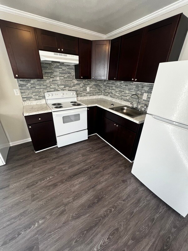 Foto del edificio - 2415 Alfalfa Ln