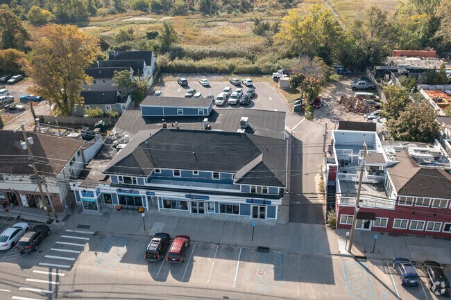 Foto del edificio - 14 Bayville Ave