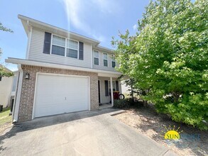 Building Photo - 303 Dahlquist Dr