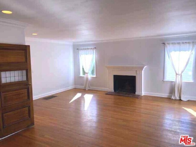 Foto del edificio - 1204 Hilldale Ave