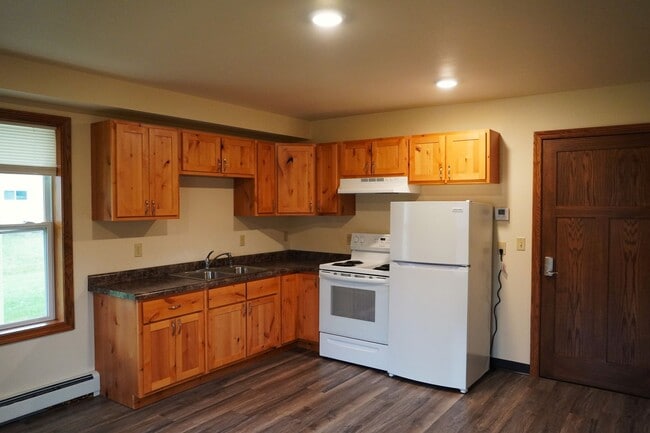 Building Photo - 100 Bothne Dr