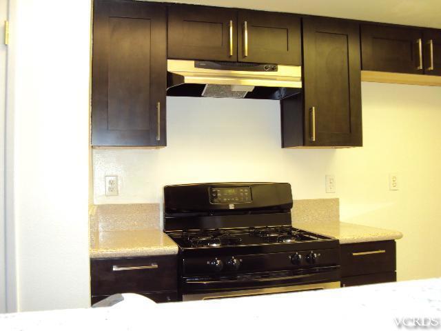 Building Photo - 2615 Sextant Ave