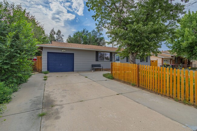 Building Photo - Delightful 3-bedroom, 1-bathroom home that...