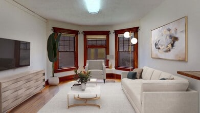 Building Photo - 136 E Northwood Ave