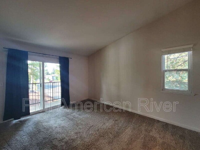 Foto del edificio - 7131 Stella Ln