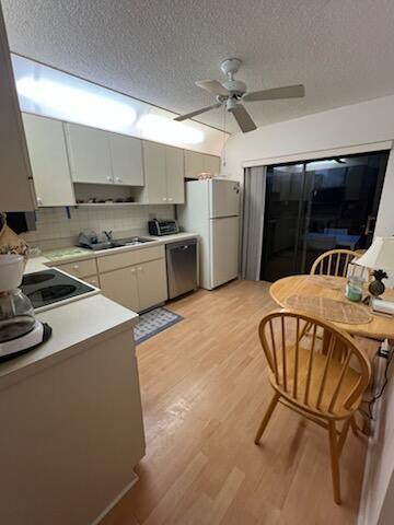 Foto del edificio - 8083 SE Villa Cir