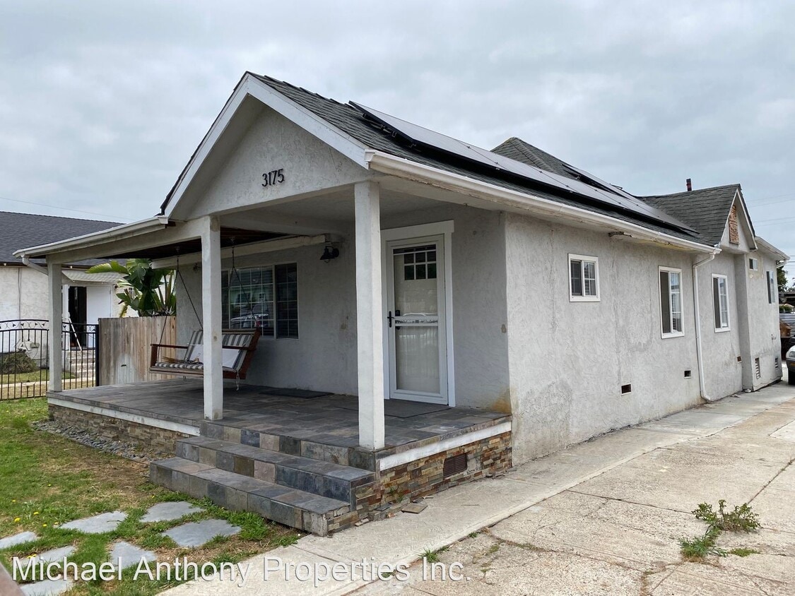 Primary Photo - 4 br, 2 bath House - 3175 Clay Ave