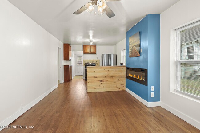 Foto del edificio - 269 W King St