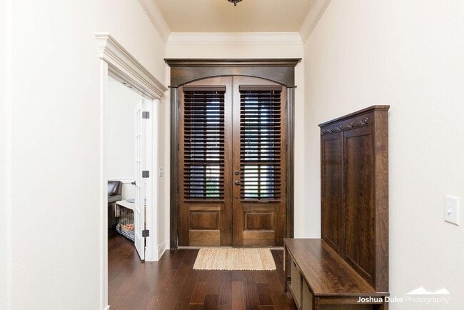 Building Photo - Stunning home in Hamptons Subdivision w/an office! Near Stonebridge Meadows GC!