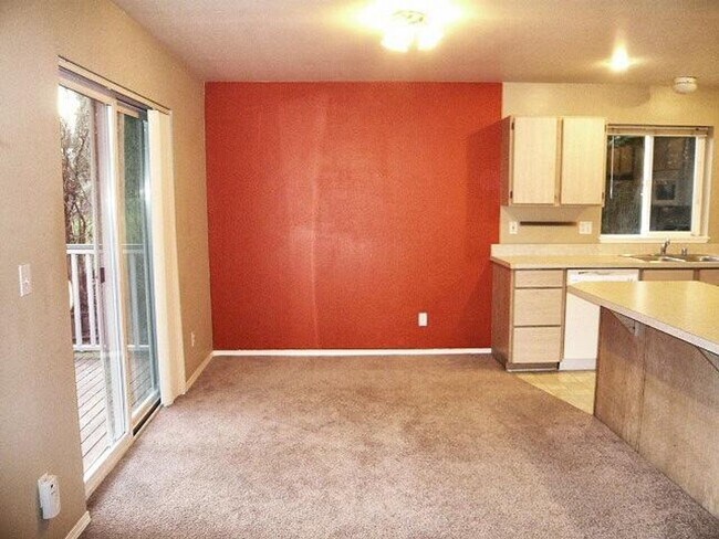 Foto del edificio - 927-929 Otis St