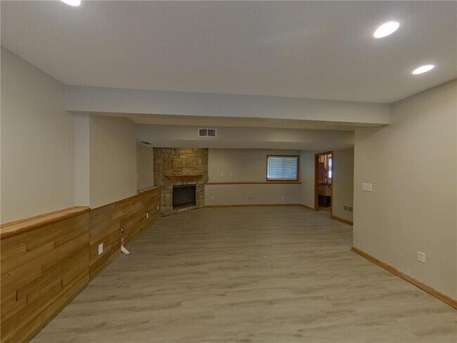 Foto del edificio - 14358 Bluebird St NW