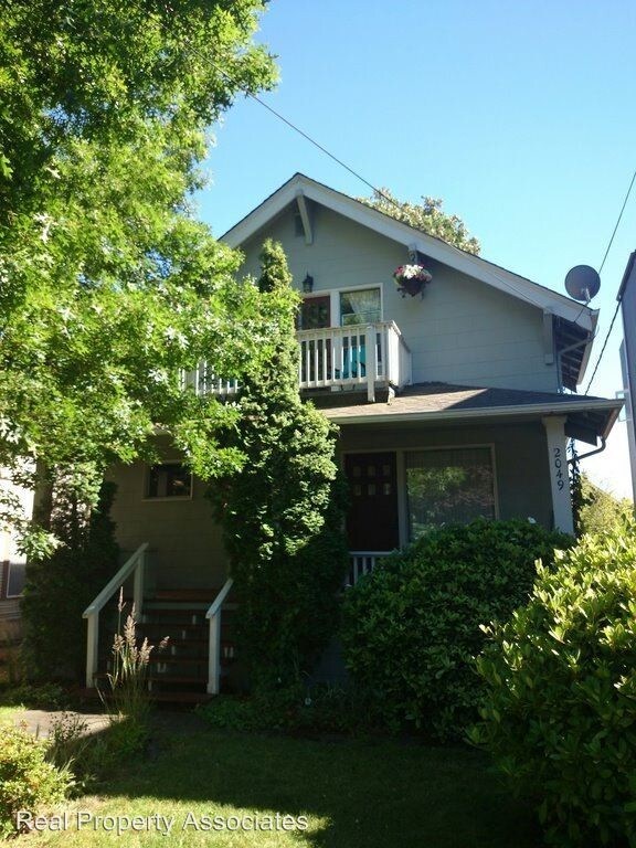 Foto del edificio - 2 br, 1 bath Apartment - 2049 NW 61st Street