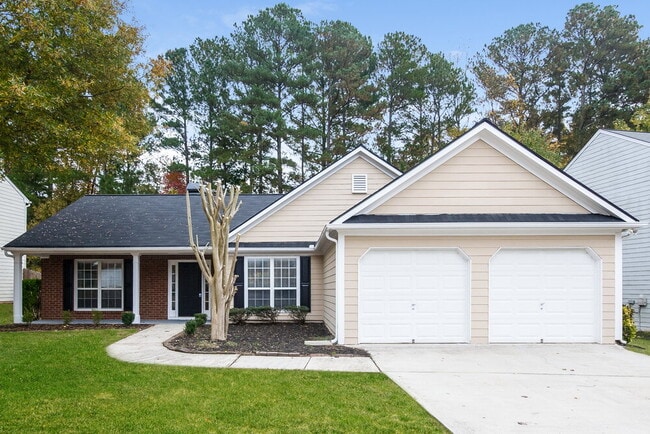 Building Photo - 3065 Trotters Field Dr SW