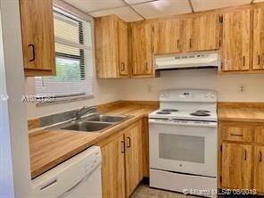 Foto del edificio - 2 br, 2 bath  - Shaker Woods Village