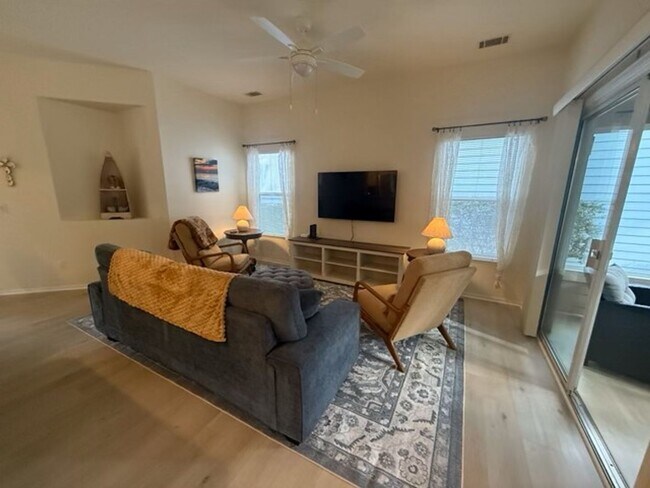 Building Photo - 60 Padgett Dr