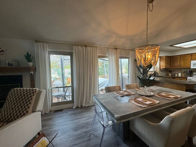 Foto del edificio - Home For Rent!
