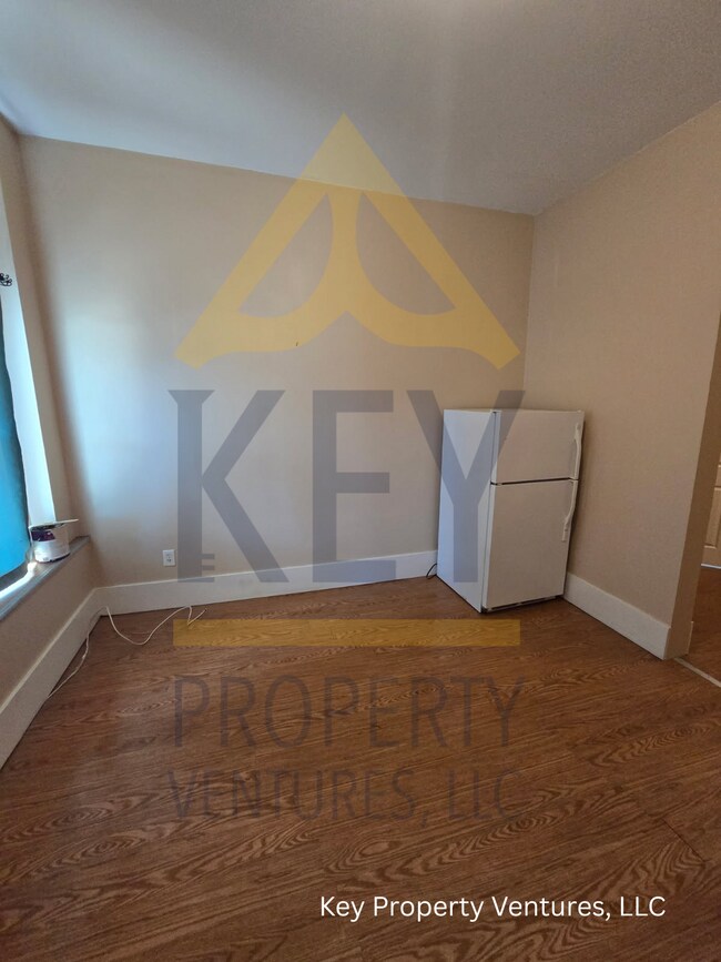 Foto del edificio - 1454 Dewey Ave