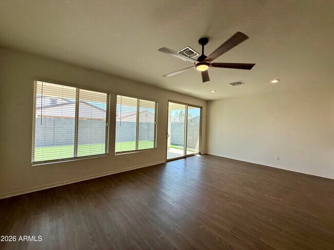 Foto del edificio - 1647 W Aztec Dr