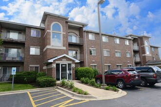 Building Photo - 881 N Swift Rd