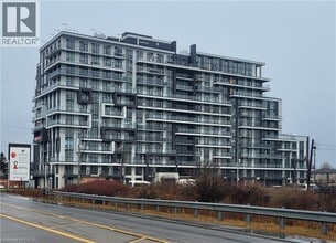 Building Photo - 461 Green Rd