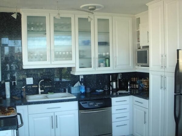 Foto del edificio - 280 Island Ave