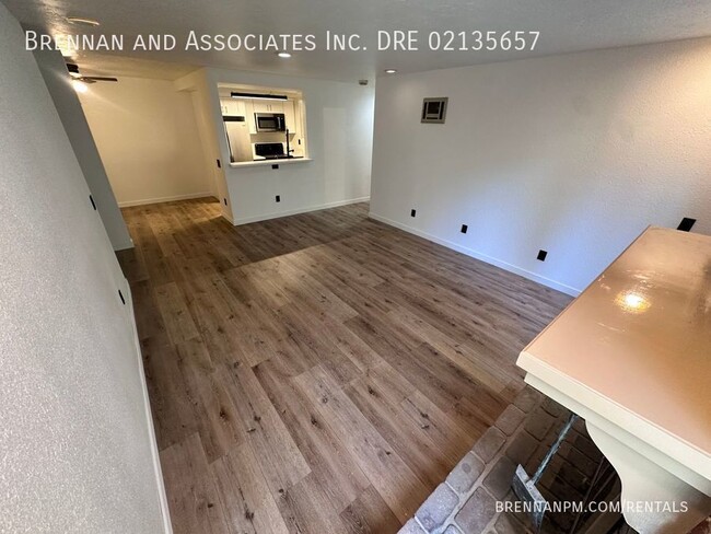 Foto del edificio - Chula Vista Condo: Recently Rehabbed, Prim...