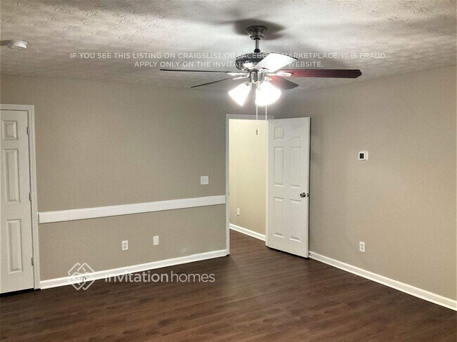 Foto del edificio - 1008 Borrington Ln